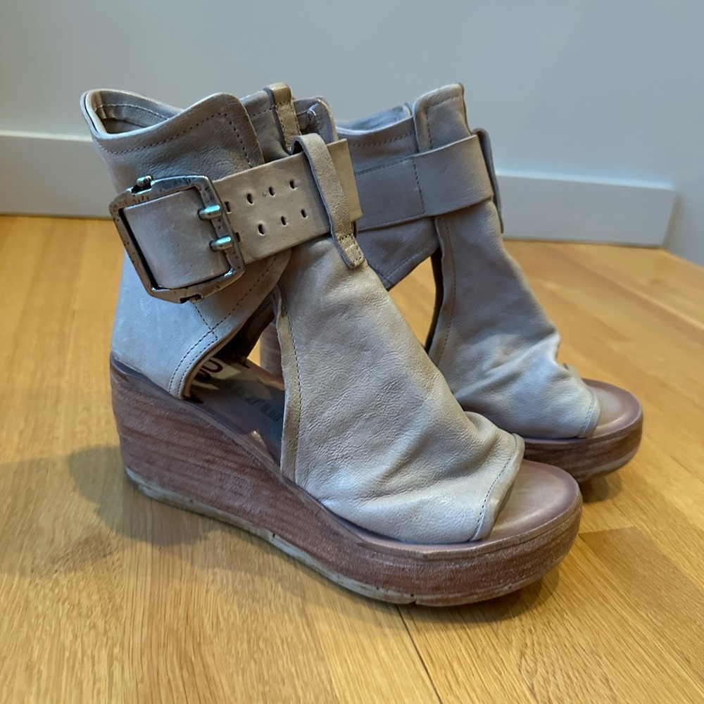 A.S.98 Naya Wedge Sandal size 36